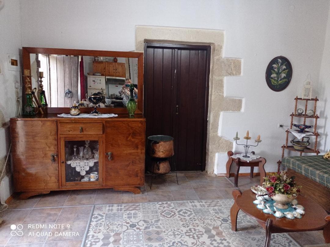 Traditional House Maria Azoyiras Exterior foto