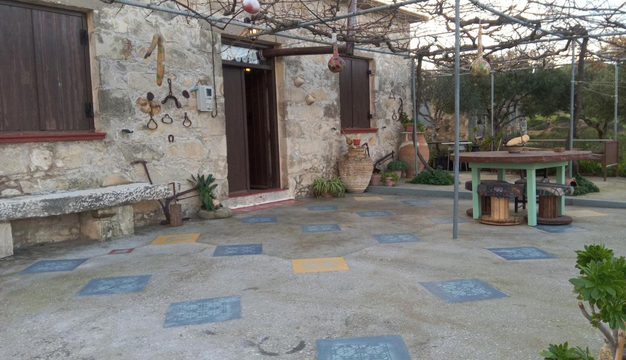 Traditional House Maria Azoyiras Exterior foto